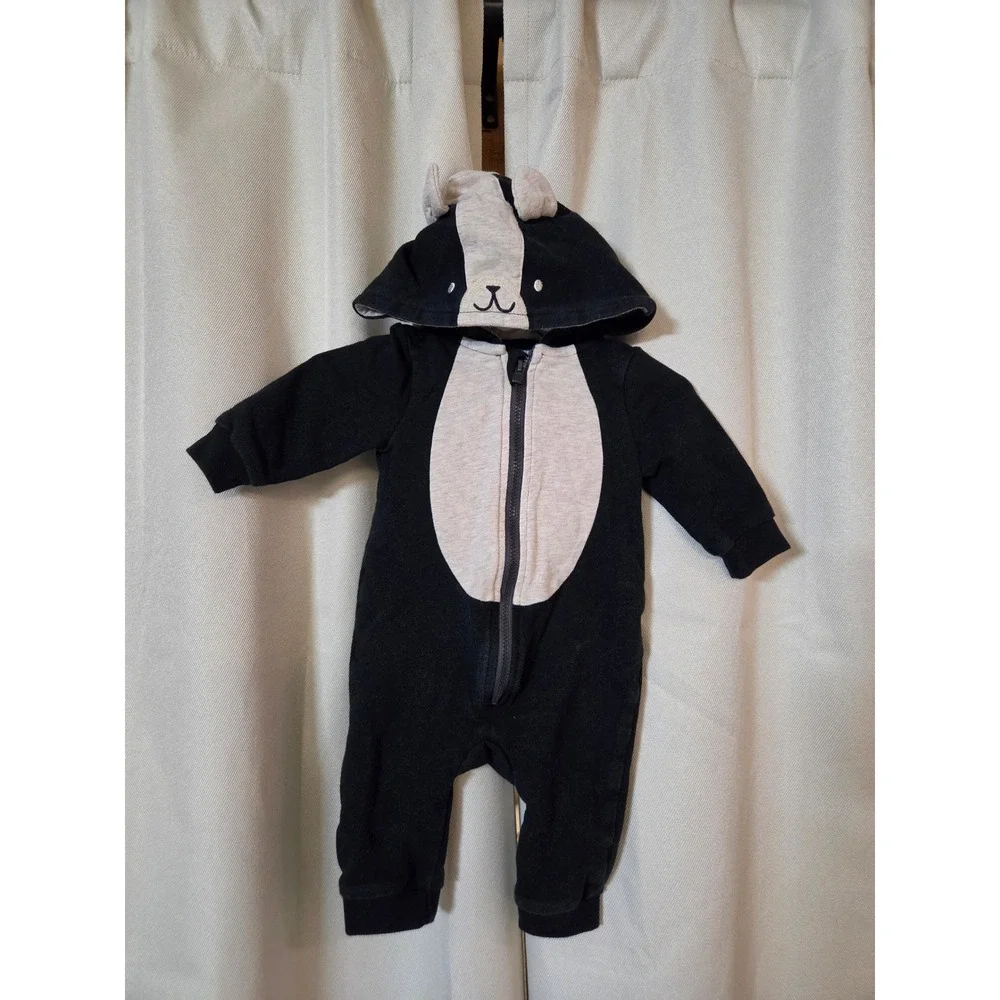 Cat & Jack Baby Skunk Hooded Full Zip Coverall Black Gray 0-3M